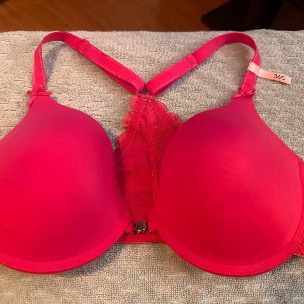La Vie En Rose Pink Bra with Full Coverage and Racerback Style